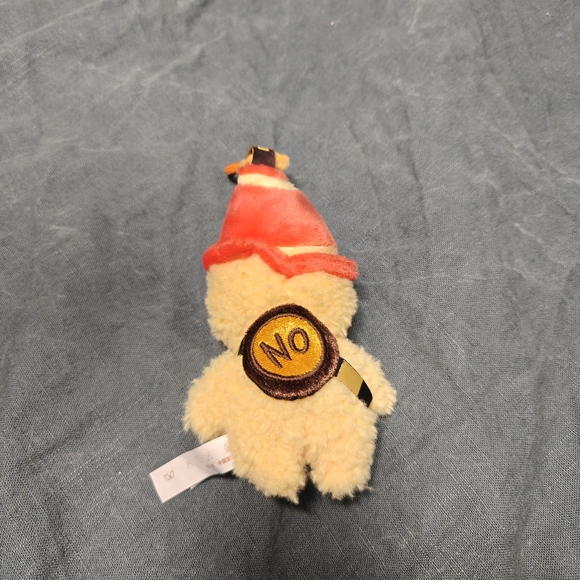 Cute Plush Keychain with Star Hat - Picture 2 of 7